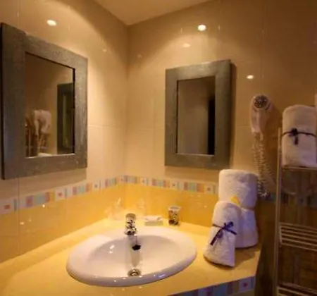 Rural La Aldea Encantada 3* Quintanilla del Monte de Rioja