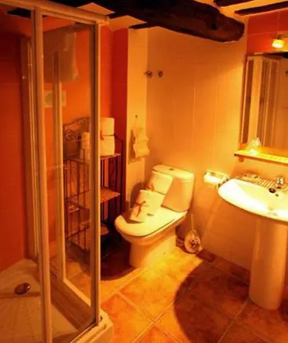 Hotel Rural La Aldea Encantada 3*